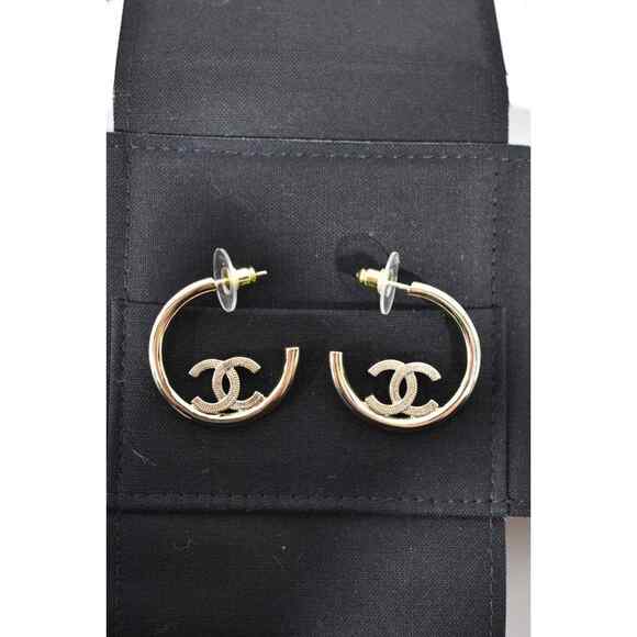 Chanel 22P Gold Metal Interlocking CC Logo Dangle Drop Statement Hoop Earrings - Picture 6 of 11